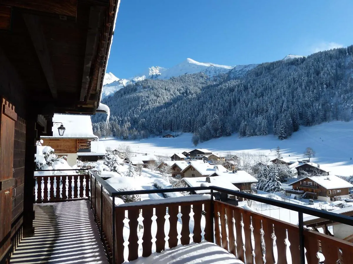Chalet 8 Pers, Proche Pistes, 3***, Balcon, Cheminee - Fr-1-304-243 La Clusaz